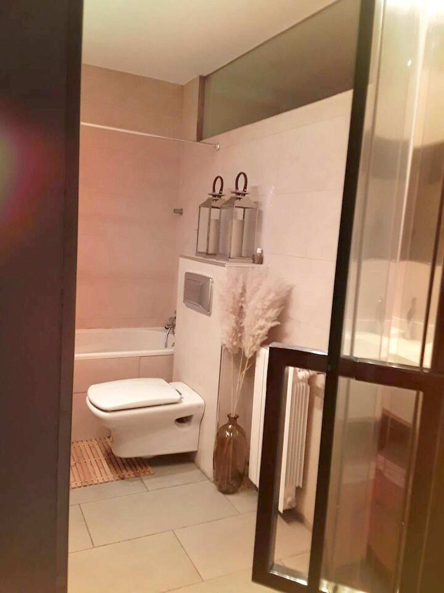 Comfortable Apartment In Zaragoza 67 M² Near The Centre Exterior foto